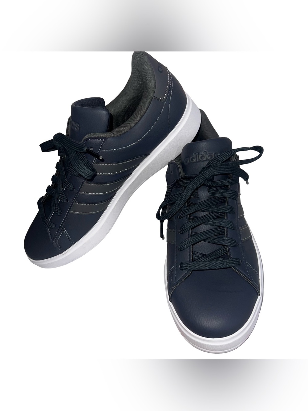 Men’s adidas Navy and White Sneakers Cloudfoam Comfort Size 8.5